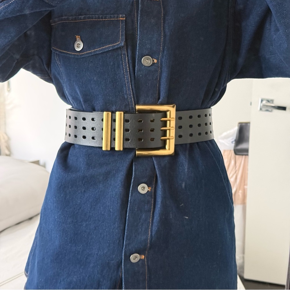 Gold Buckle Black Leather Belt